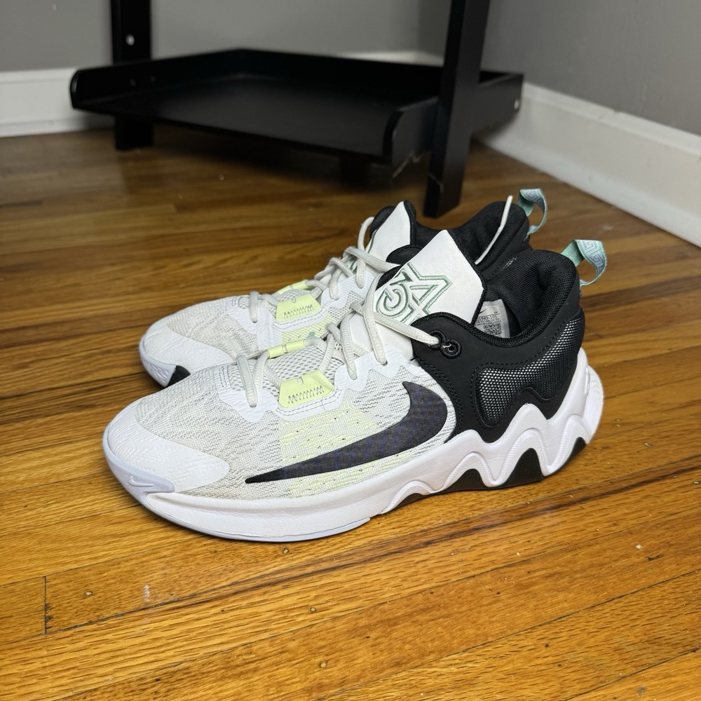 Nike Giannis Immortality 2 White Black Barely Volt DQ1943-101 Kids 7Y Sneakers